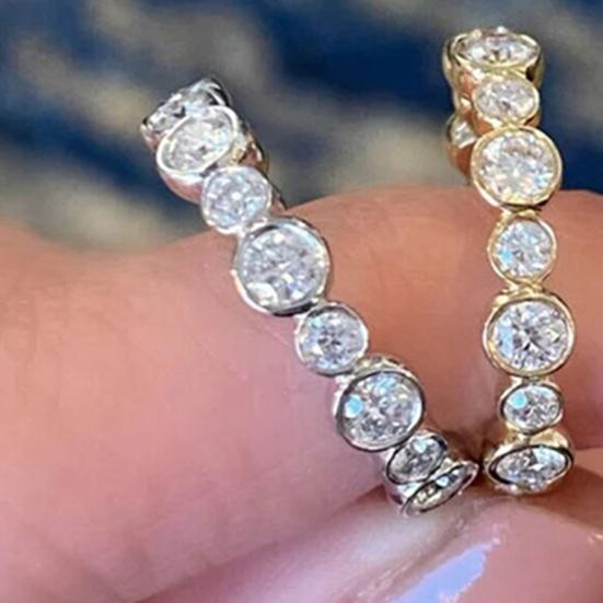 Round-cut Cubic Zirconia Wedding Ring for Women All-Around Band Ring for Engagement Valentine's Day Birthday Gift