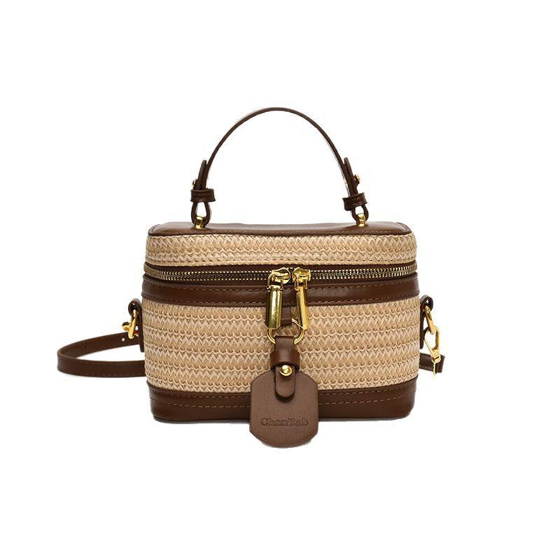 Portable Fashion Casual Bucket Bag 2025 New High-end Contrasting Color Shoulder Bag Woven Straw Commuter Messenger Bag
