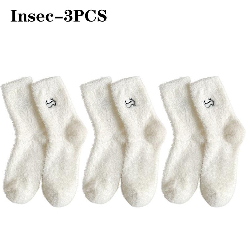 Trendy Ins Style Velvet Socks Women Thick Warm Embroidered Mid Calf Soft Cozy Autumn Winter Floor Socks for Home Wear