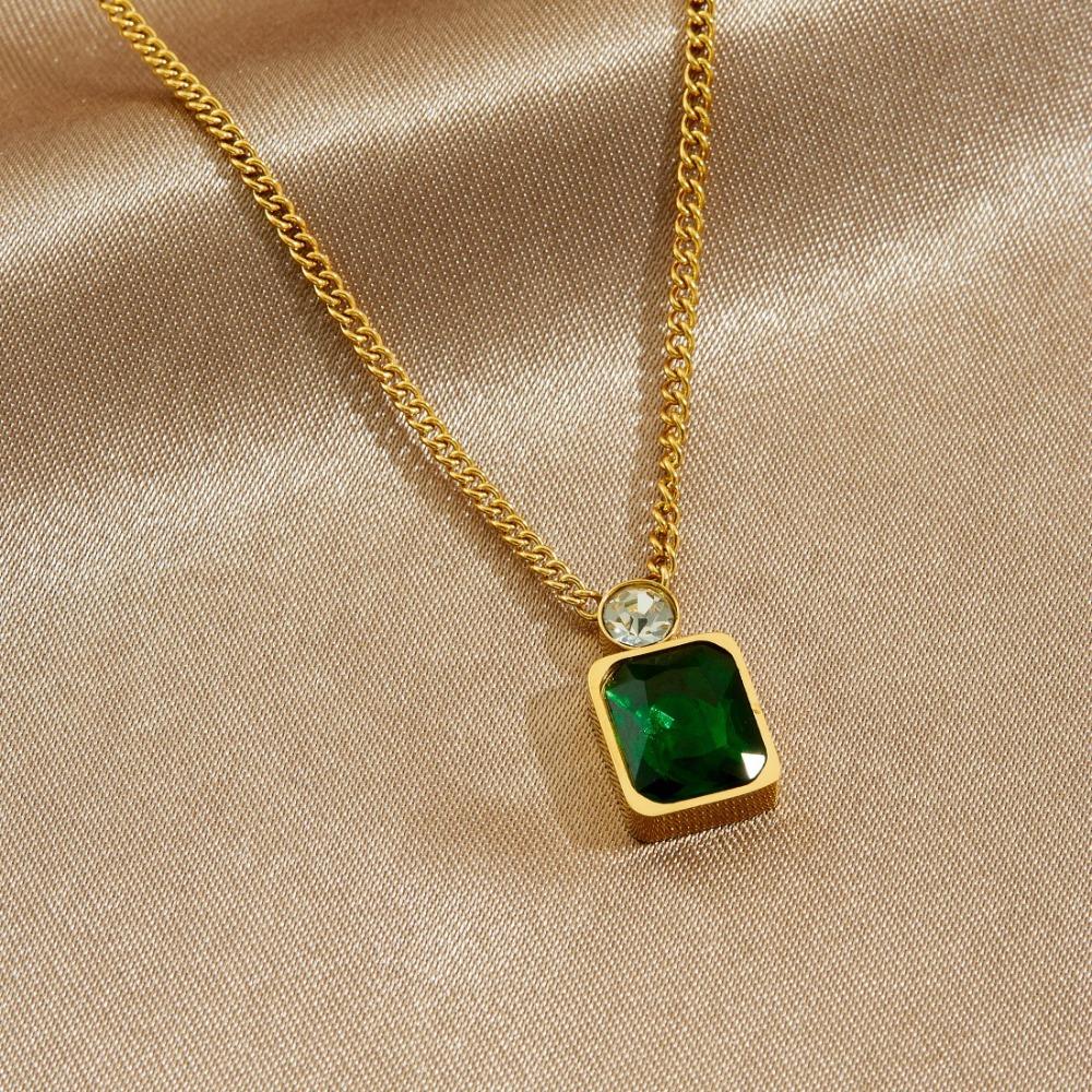Luxus Temperament Geometrische Quadratform Goldrand Grüner Edelstein Zirkon Anhänger Halskette für Damen Edelstahl Schmuck