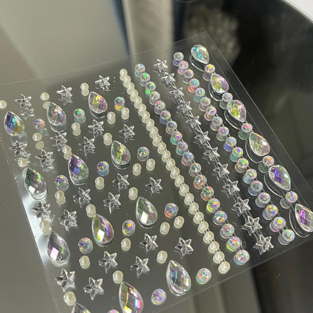 Naklejki z Kryształkami Diamentowymi 5D Błyszczące Kropla Wody Rhinestone Naklejka Dekoracyjna Rękodzieło Samoprzylepne Klejnoty Prezenty dla Dziewczynek Dzieci