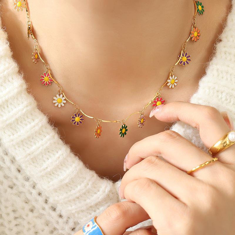 Niche Design Colorful Flower Drip Pendant Non-Fading Necklace, Personalized Pastoral Autumn And Winter Jewelry