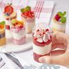 20 STÜCKE 80 ml Kunststoff-Puddingbecher Mousse Eis Dessertbecher Picknick Party Weihnachtsbedarf Passender Löffel Küchengeräte