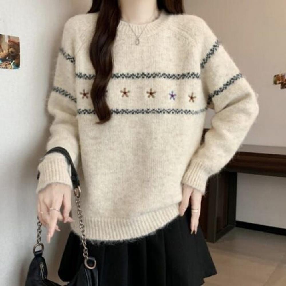 Navava Soft Flower Embroidery Round Neck Long Sleeve Knit Sweater Nk3564