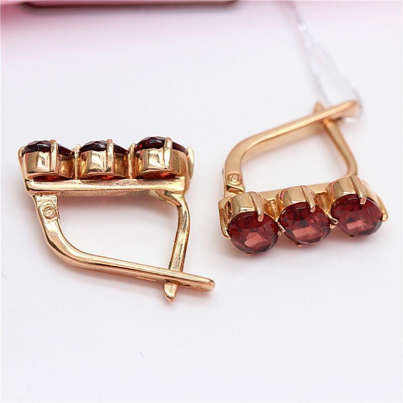 Exquisite Russian Purple Gold Round Earrings Inlaid With Pomegranate Ear Buckles Trendy Fashion Temperament Rose Gold Plated Earrings