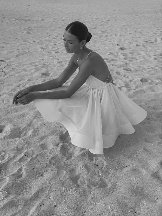 2026 Trendy European and American Women's V-Neck Backless Dress - Beach Holiday Style