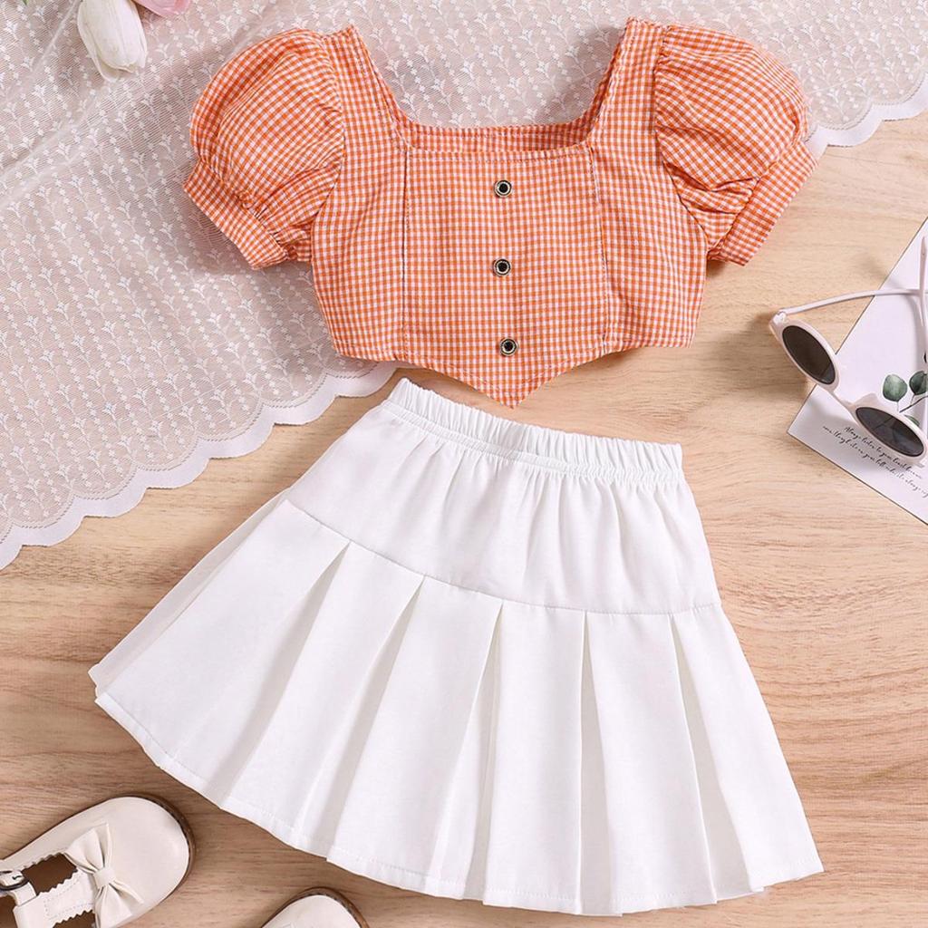 Girls' Fashion Set: Summer Children's Checkered Flared Sleeve Square Neck Pullover, Solid Color Patchwork Pleated Skirt Two-piece Set