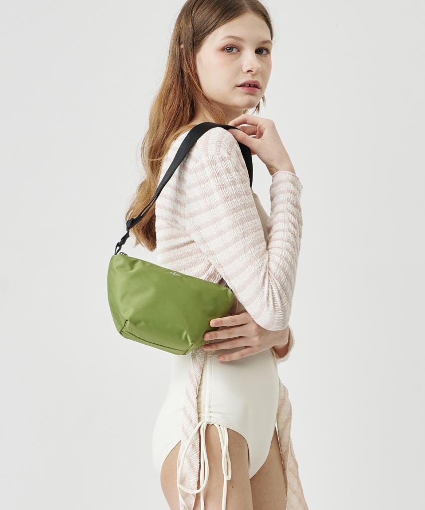 The-Abon River Crossbody Bag Red