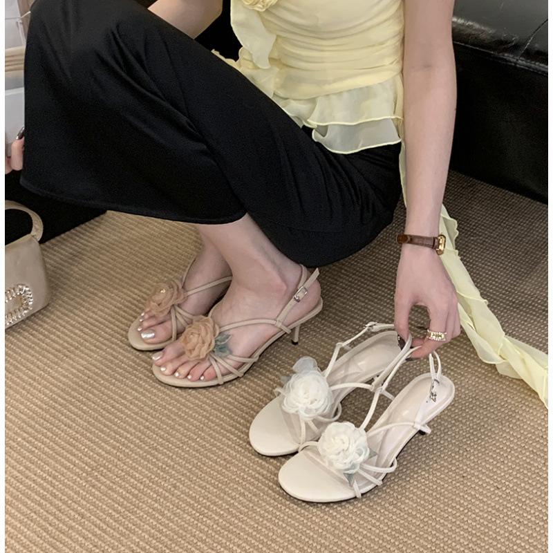 

Цветы камелии с босоножками-юбкой женские новые тонкие каблуки красивые ретро-пряжки туфли на высоком каблуке 40 хаки