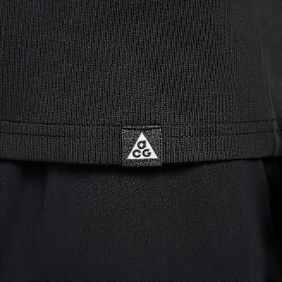 Men's Nike ACG T Shirts Men's Black Crew Neck Moderate