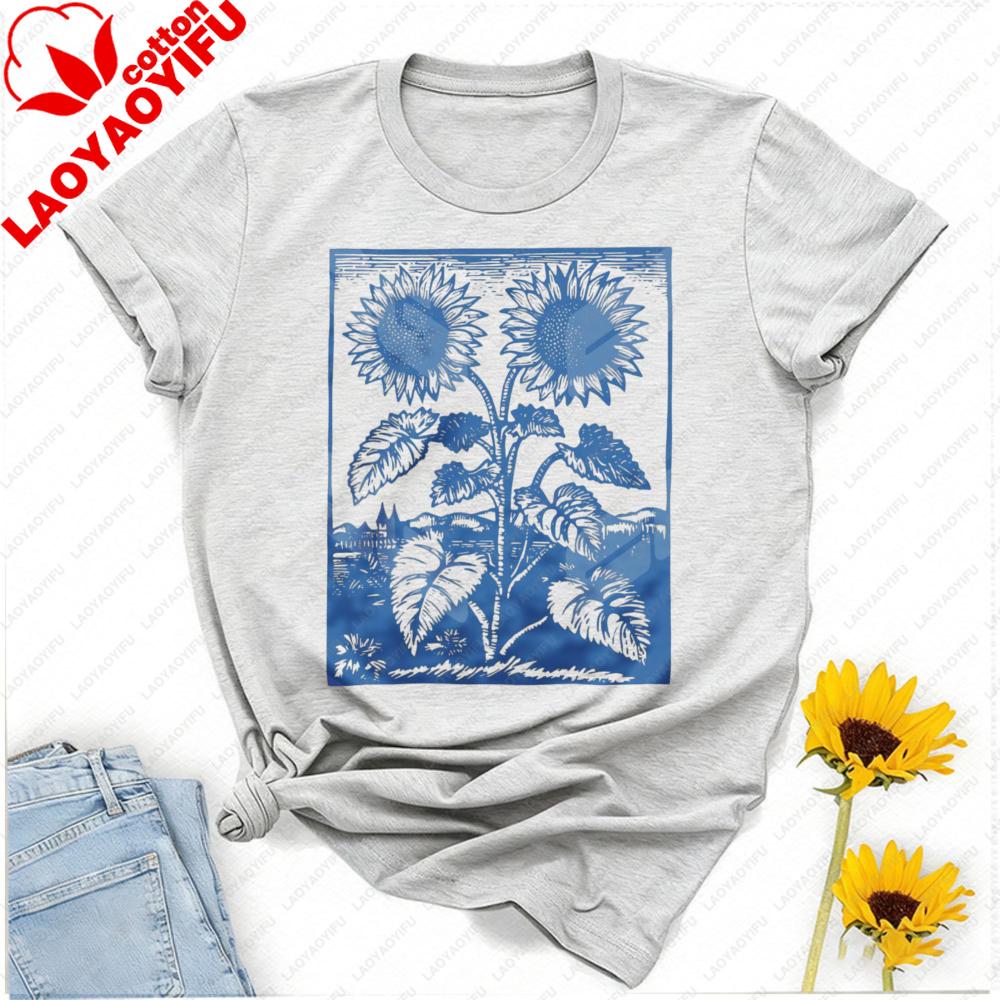 Vintage Sunflowers Shirt 90s Retro Flowers Tee La Dolce Vita Pressed Flowers Gift for Her Screenprinted Tshirt Italy Harajuku