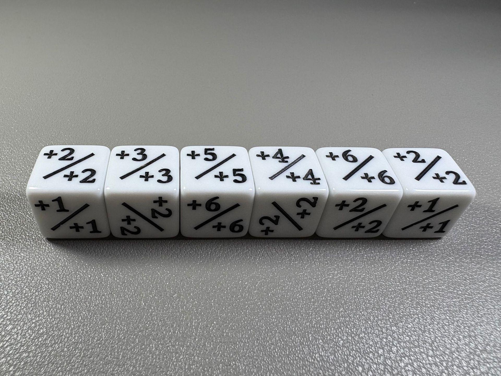

16mm Right Angle Marble Pattern Dice with Plus/Minus Symbols