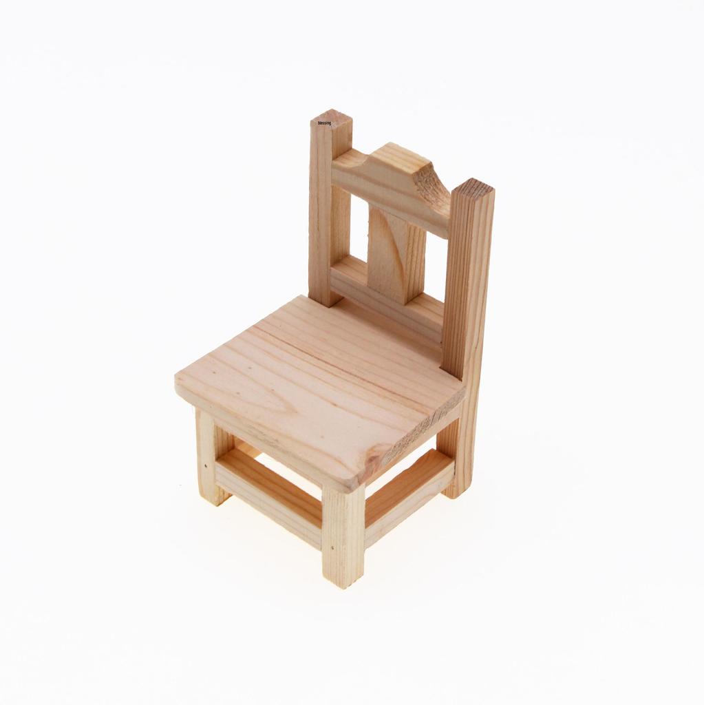 Solid Wood Dollhouse Miniature Cart for Outdoor Courtyard Decoration.