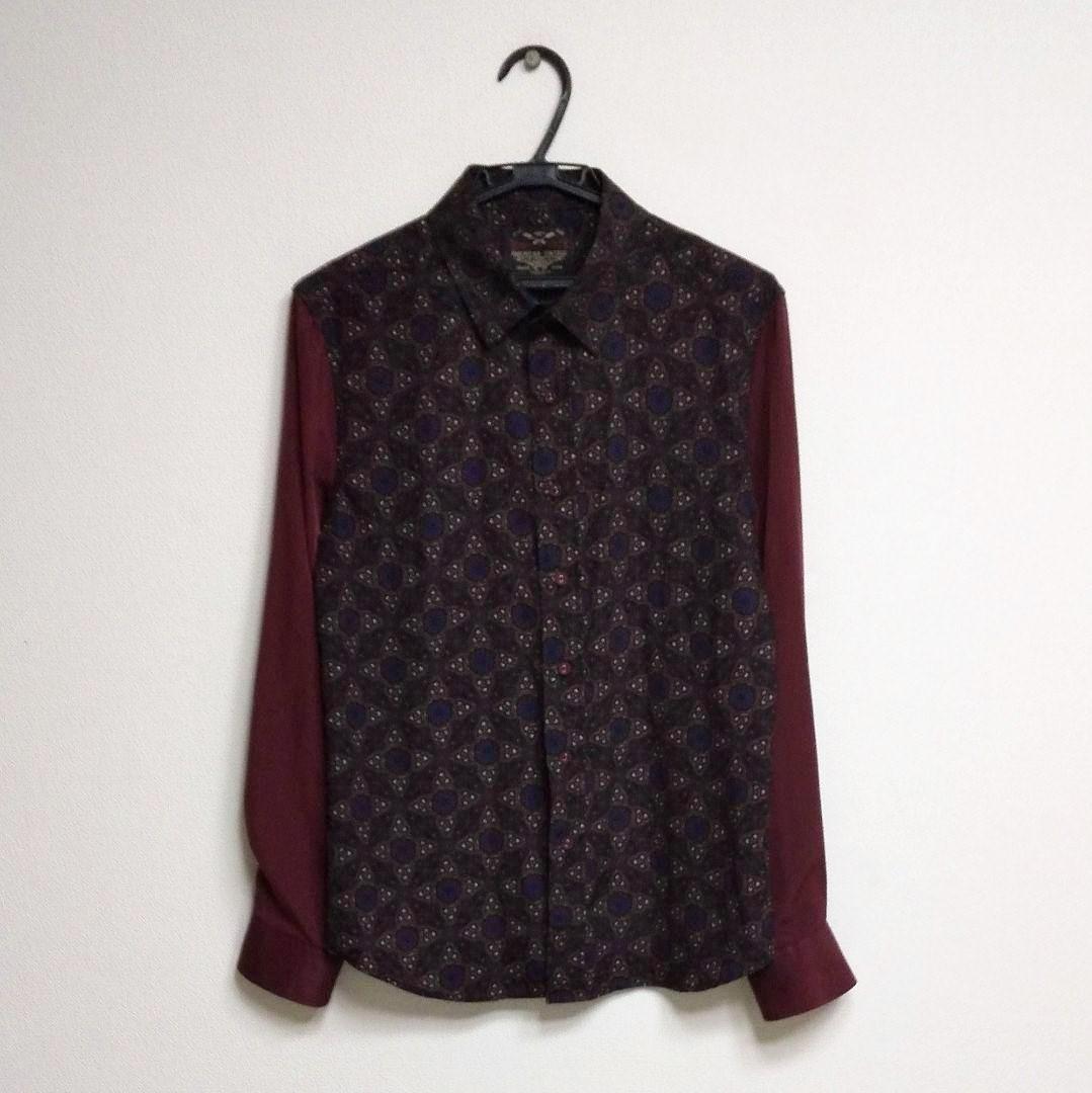 

[USED] Bonds and Peace / Retro Vintage Style Shirt for Y2K and Achieve Fans