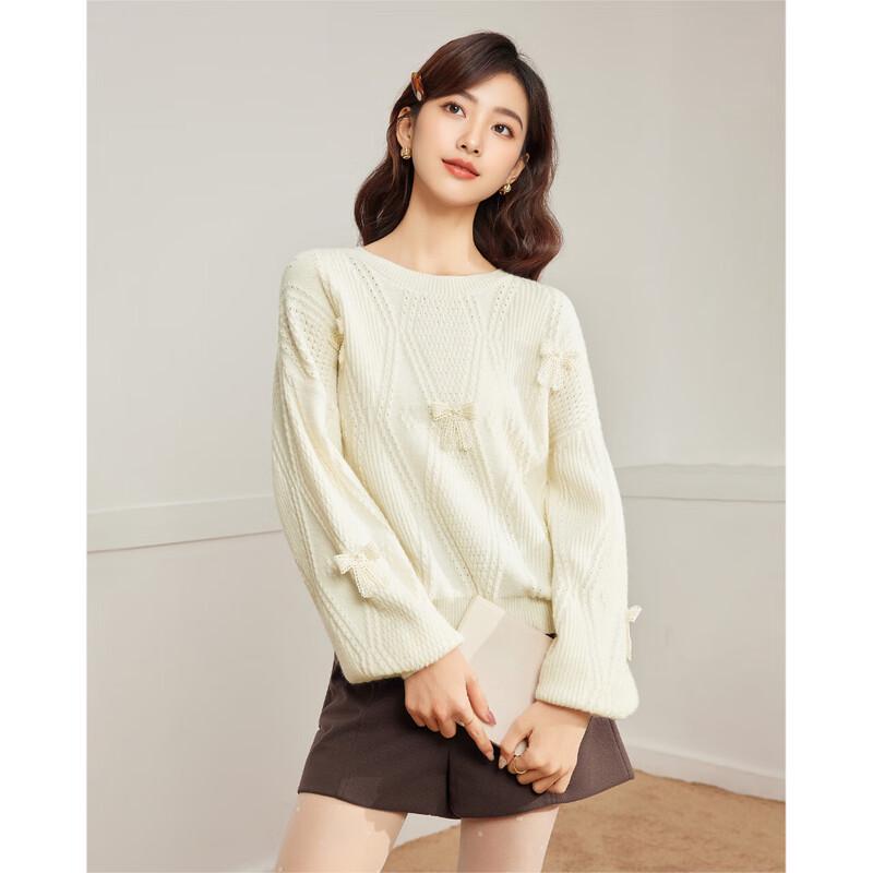 IEF Versatile Round Neck Knit Top