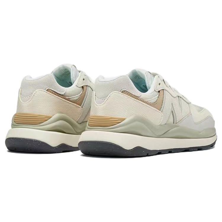 New Balance 57/40 Grey Day Unisex Sneakers Tan Moonbeam Rain-Cloud M5740GRM
