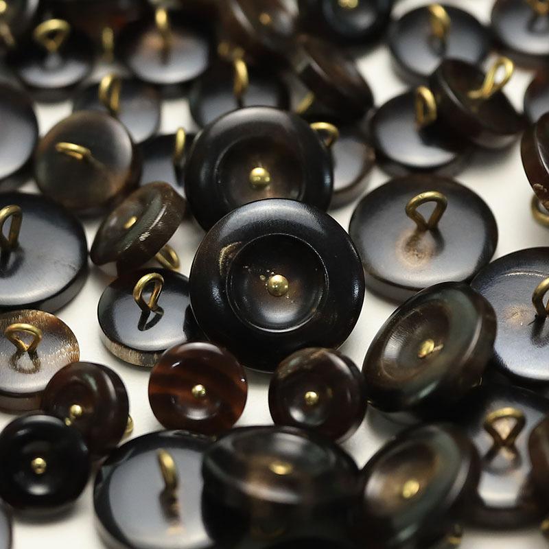 

5 шт. Xiaoxiang Celebrity Style Black Coffee Horn Buttons Nurse Needle Cardigan Shirt Suit Jacket Buttons 2 #[horn concave nurse needle coffee color] 11.5mm