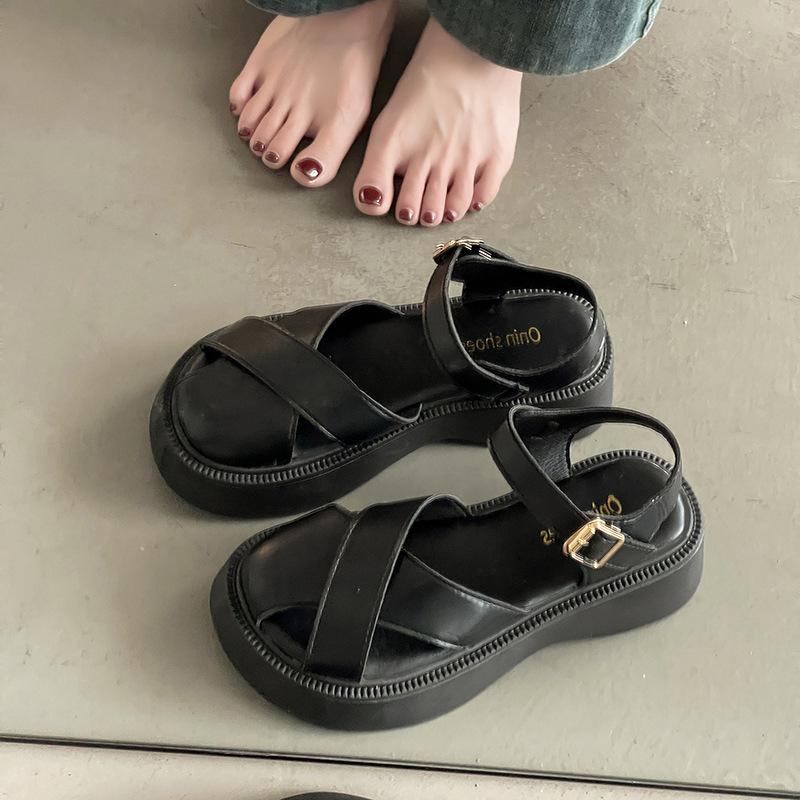 New summer new thick-soled beach Roman shoes women's hollowed-out skirt muffin non-slip sandals women