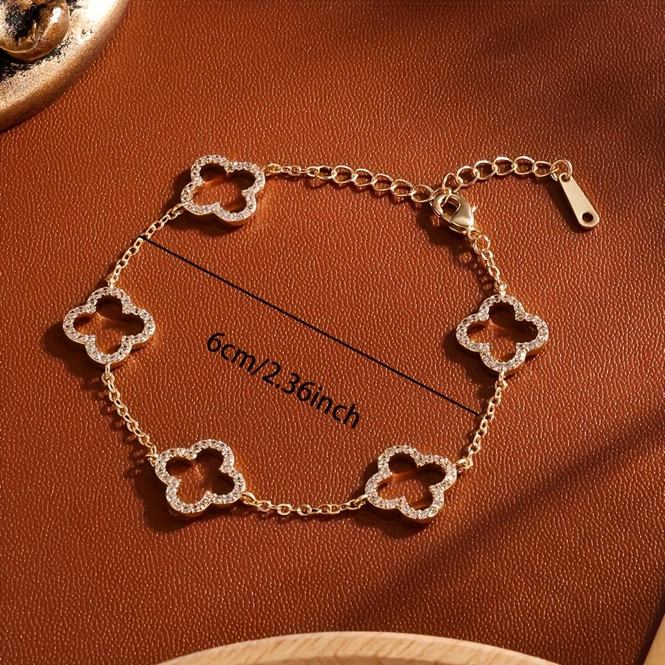 Women's Elegant Luxury Hollow Four-Leaf Flower Bracelet, French Style Jewelry Suitable for Daily Wear and Layering