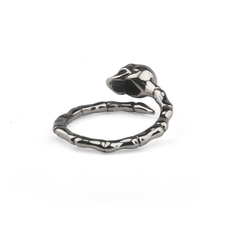Xiangxu Retro Skull Hand Bone Alloy Ring - Punk, Hip Hop Style