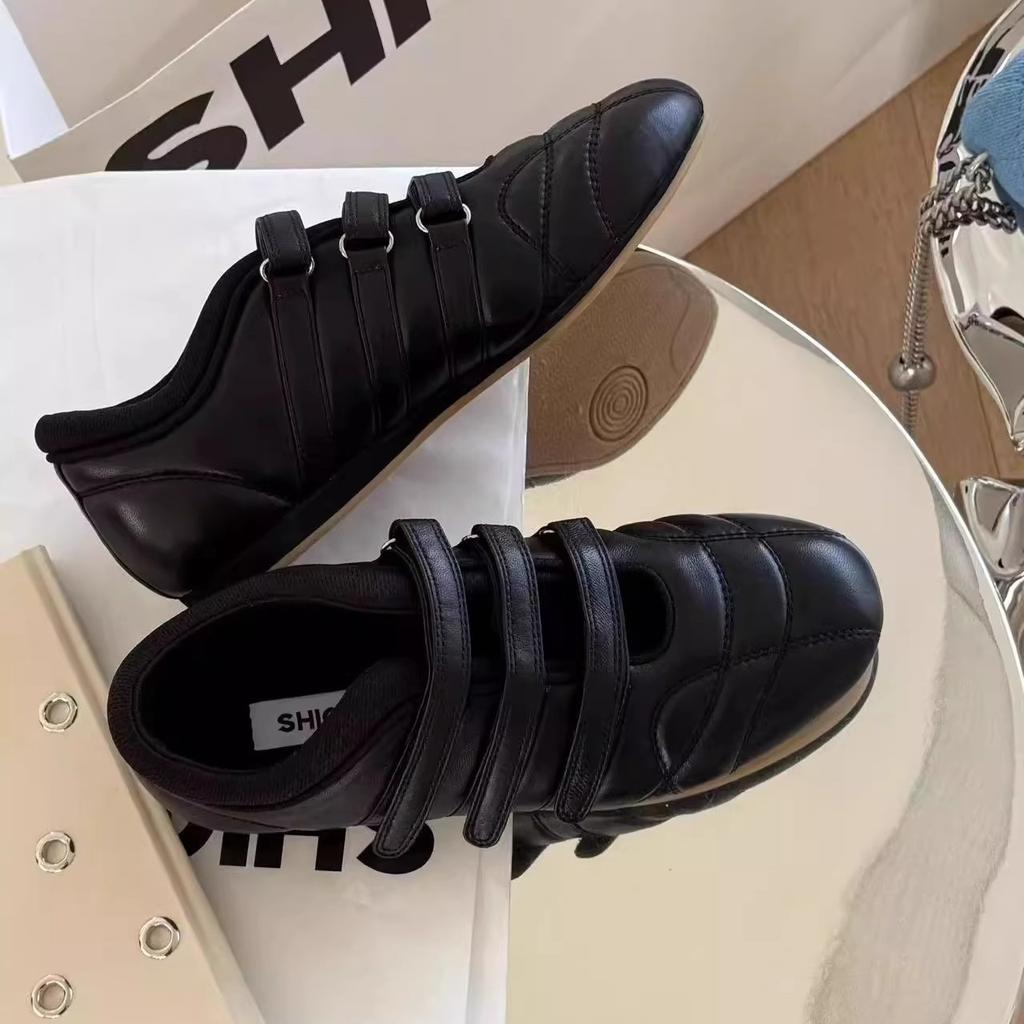 Silver single shoes women's 2025 new sports style Mary Jane white flat sheepskin Velcro bowling ballet shoes