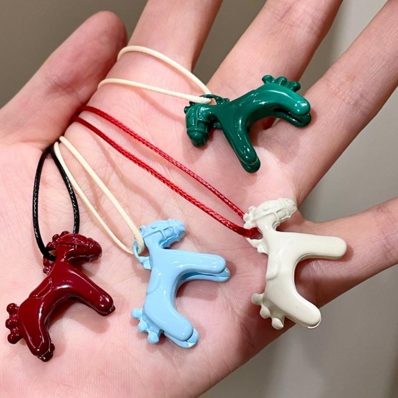 Enamel Coated Horse Charm Necklace Corrosion Resistant Copper Adjustable Neckchain Wear For Everyday Fashion Accent