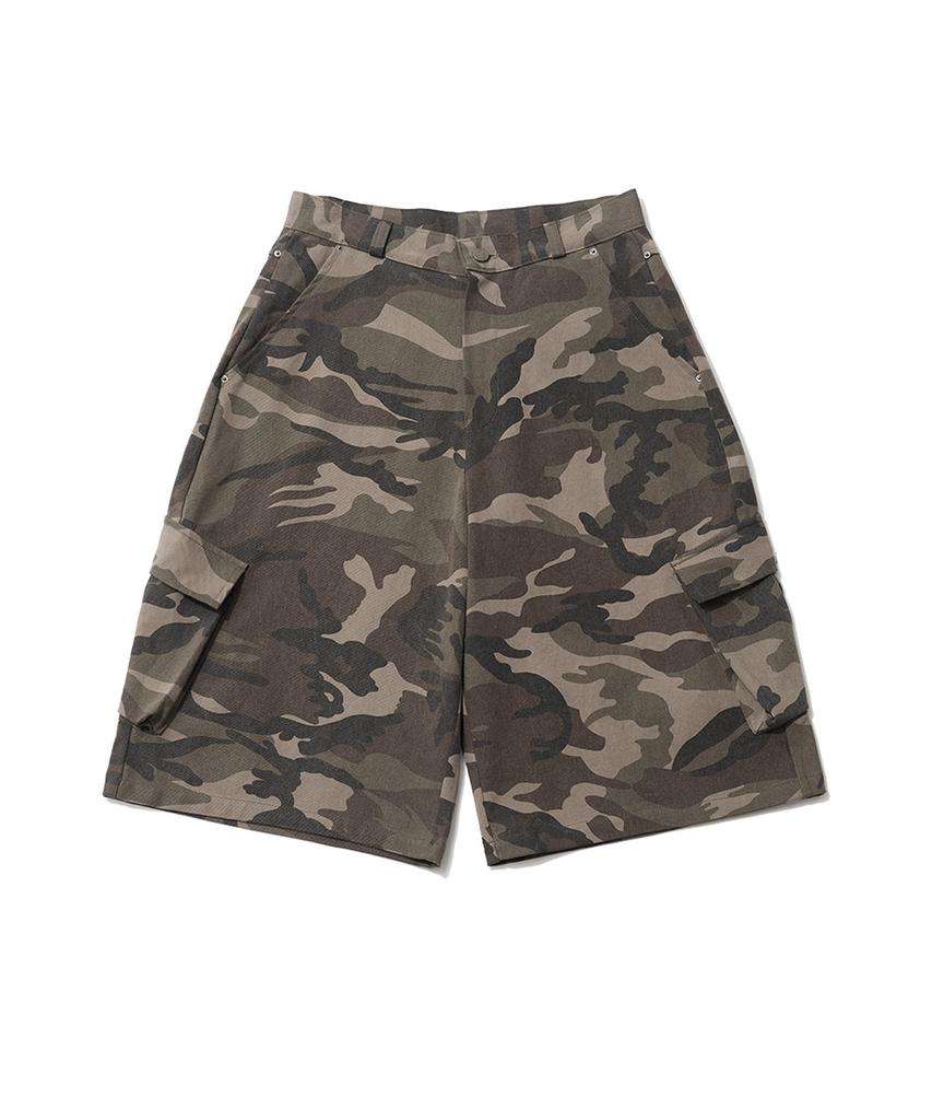 Isjabaibeu Camo Side Pocket Bermuda Pants