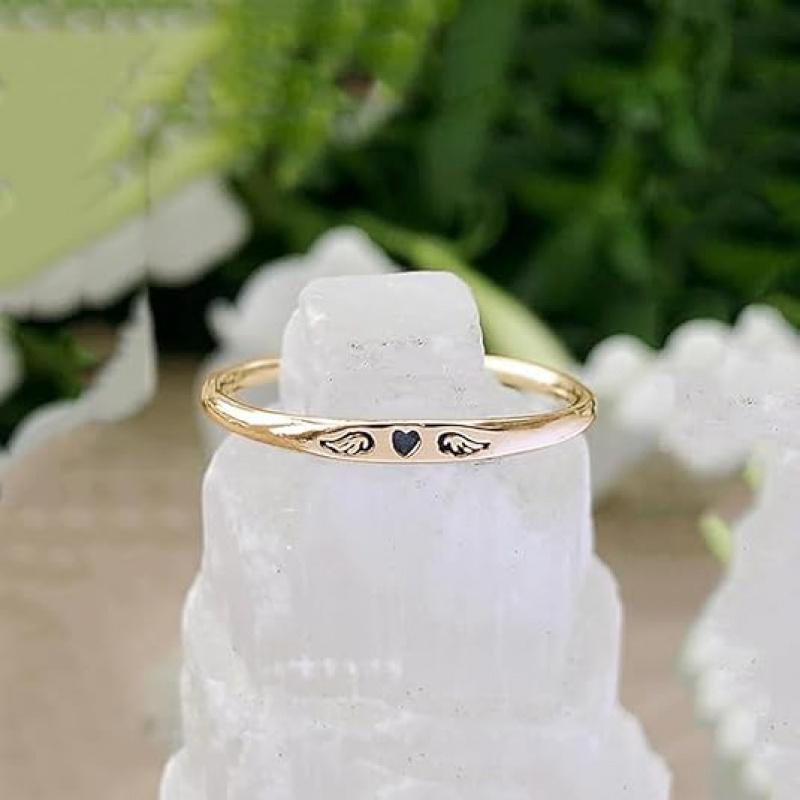 A Little Heart with Wings, A Ring, Misses You. I Will Always Hold You In My Heart, Ring