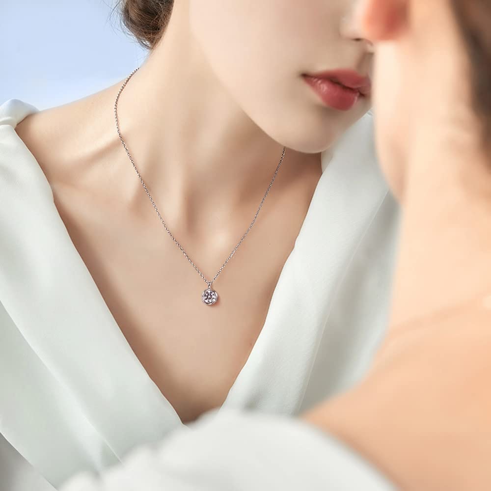 Necklace and Earrings Set Highest Quality Zirconia Pendant Silver Popular Gift for White Day Watch the Carat [Free Bird] Women's "Rose Kiss"