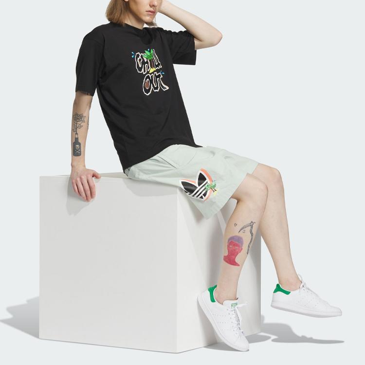 Adidas Originals Y2K GFX Shorts With Trefoil Print And Color Blocking Men Shorts Linen-Green IP1768