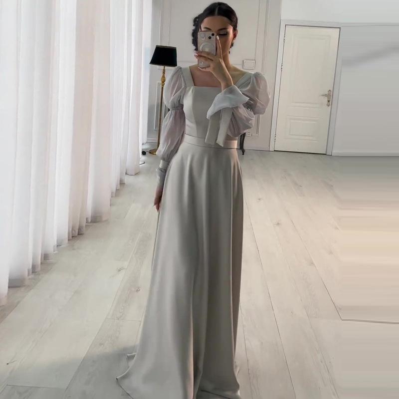 Damenkleid im französischen Stil mit quadratischem Ausschnitt und Glockenärmeln, lange Ausführung, Herbst-/Winterkollektion