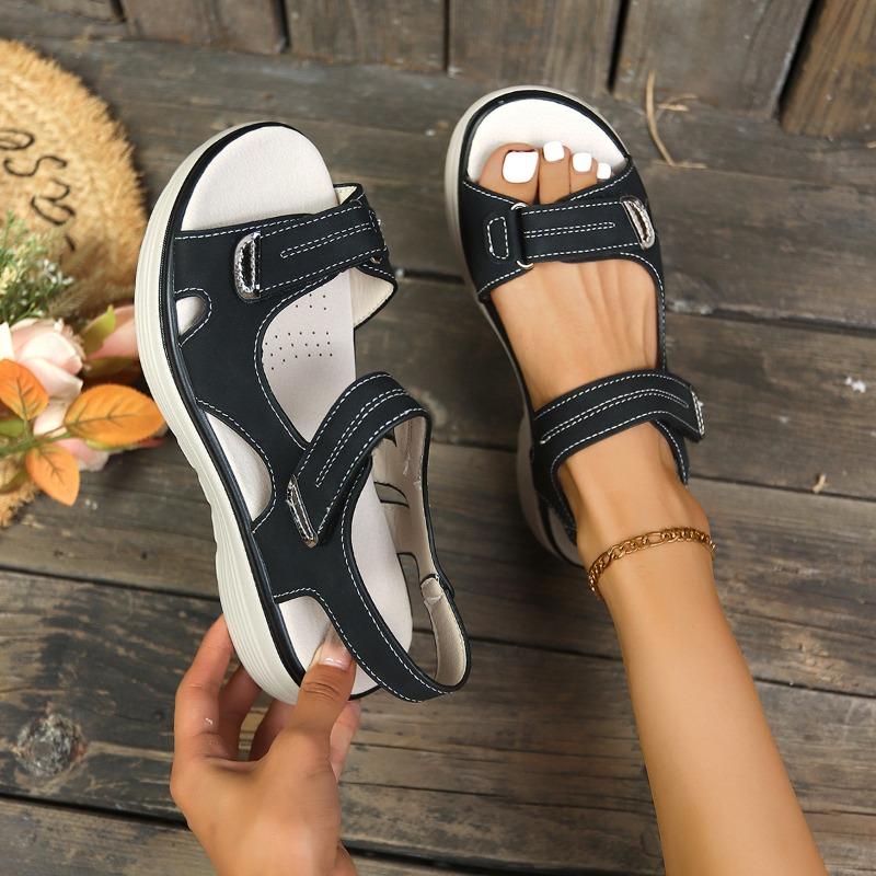 

Мода 2024 Лето Новые Босоножки на Плоской Подошве Женские Волшебные Наклейки Повседневные Низкие Каблуки Корейский Стиль Студенческие Женские Туфли Дизайнерские Сандалии 42 чёрный