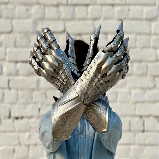 Etched Steel Nazgul Gauntlets Gothic Medieval Costume Gloves