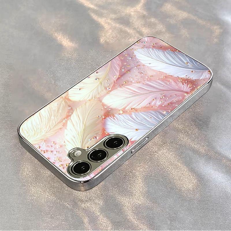 Vergoldetes gehärtetes Glas Handyhülle für Samsung Galaxy S26  S25  S24  S23  und S22 Ultra Plus. Rosa Federdesign.