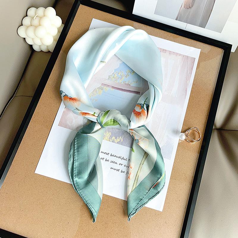 

Простой современный стиль модный квадратный шарф новый маленький свежий профессиональный шарф женский темперамент имитация шелка квадратный шарф 70*70