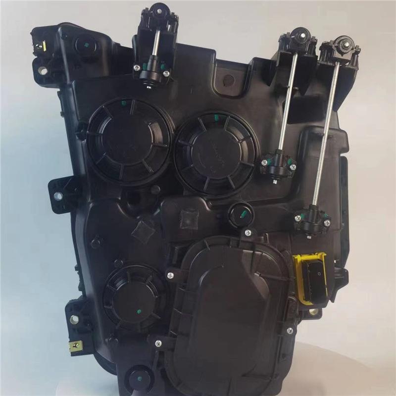 SAIC Hongyan H6 Front Headlight Assembly - Original Parts.
