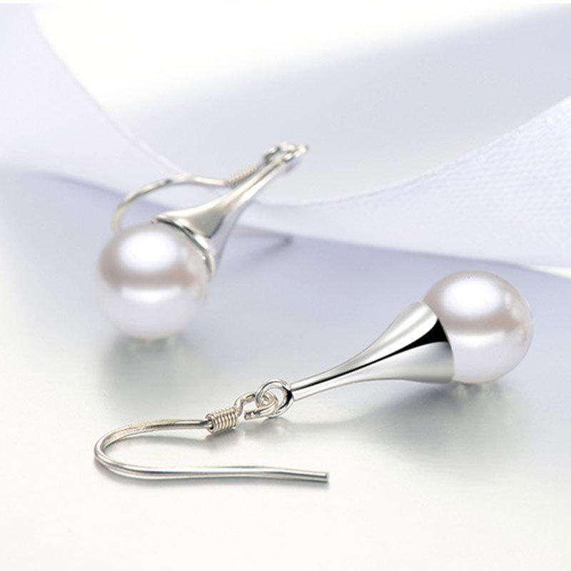 Elegante Perlenohrringe, Modeschmuck für die Ohren in Tropfenform, Koreanische Version, Personalisierte Süßwasser-Tropfen-Damenohrringe.