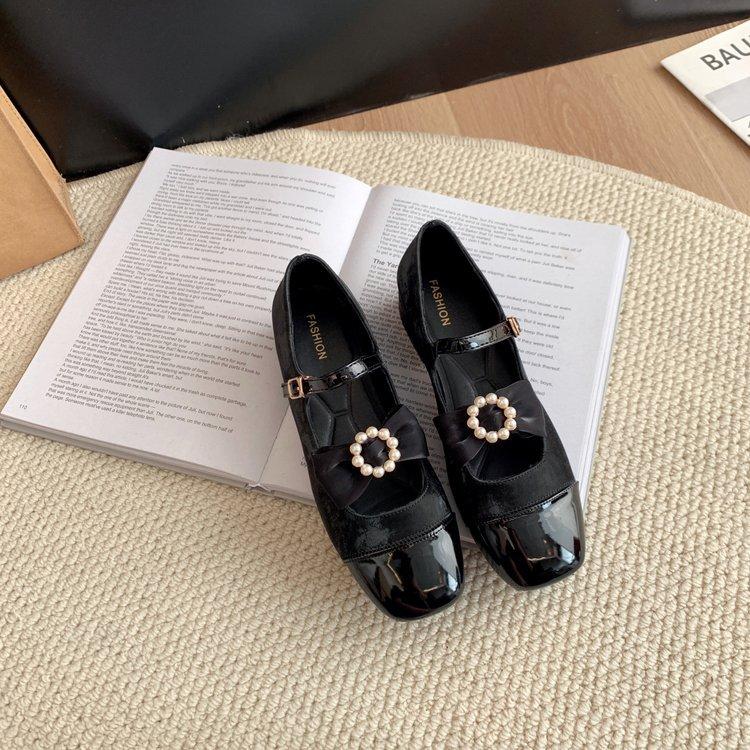 

[youshilai] Pearl bow pink flats are gentle and sweet spring new French single shoes for women 35