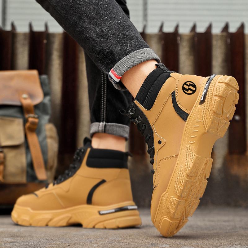 Men's Boots Autumn and Winter High Top Casual Boots Fashion Anti Slip Soft Soled Outdoor Workwear Boots Youth Motorcycle Boots