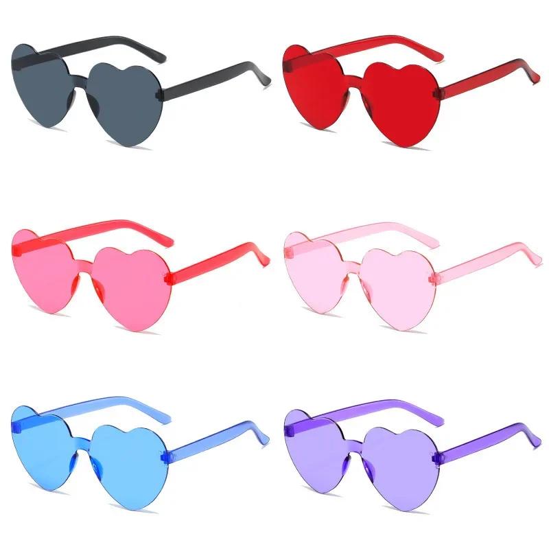 One Piece Love Heart Sunglasses Women Brand Designer Fashion Cute Sexy Retro Cheap Sun Glasses Red Female Sweet Eyewear Uv400