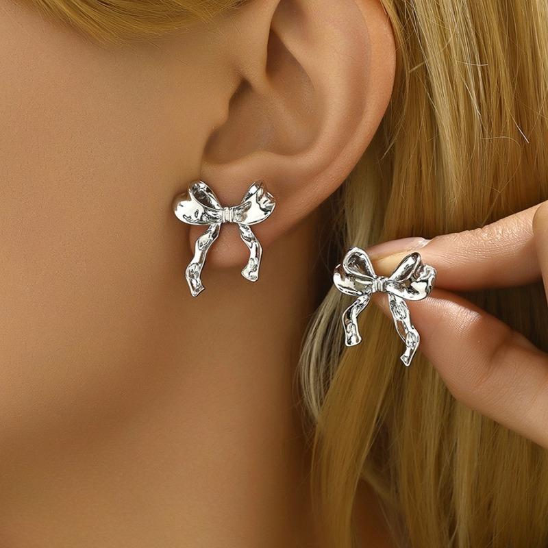 

Vintage Irregular Metal Bowknot Earrings For Women Sweet Elegant Gold Color Women s Stud Earring Party Jewelry Holiday Gifts серебряный