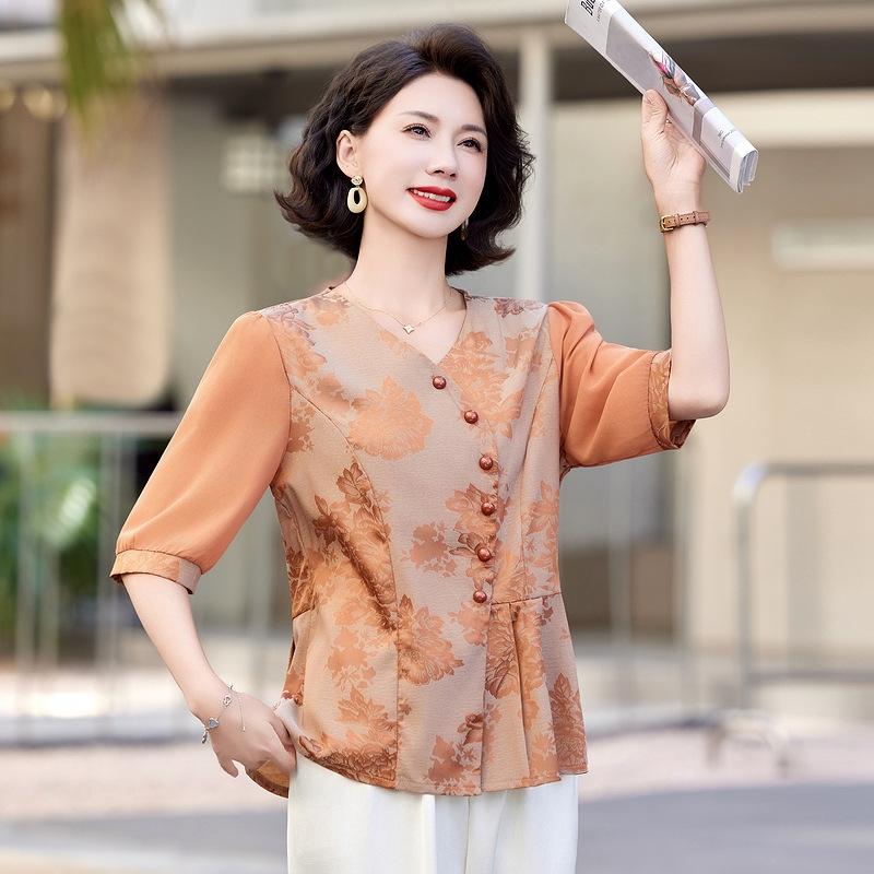 

Летняя атласная женская рубашка 2025 года с неровным низом, приталенная, для мам среднего и пожилого возраста XL