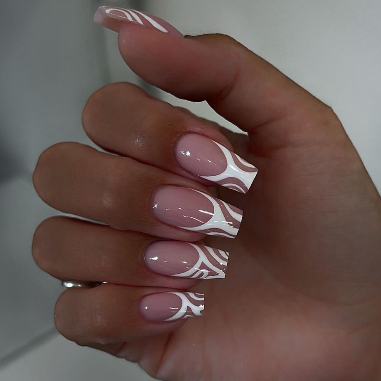 French white abstract striped manicure, fake nails, simple wearing nail pads, European and American square pink nail patches