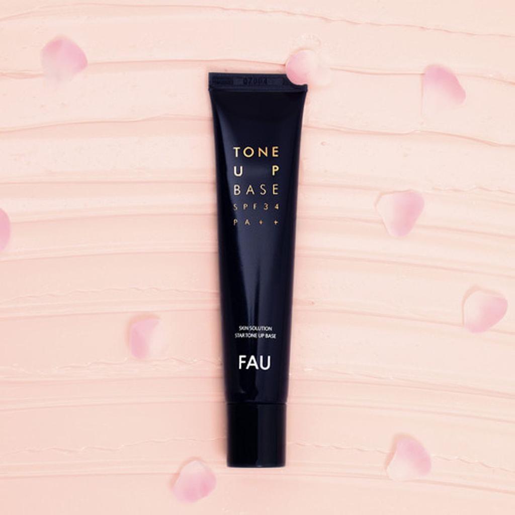Pow Skin Solution Star Tone Up Base