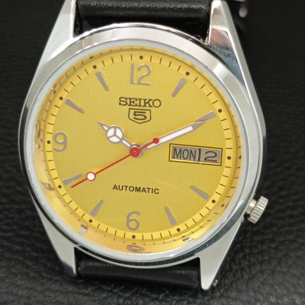 VINTAGE REFURBISHED SEIKO 5 AUTOMATIC JAPAN MENS GOLDEN DIAL WATCH A445587-1