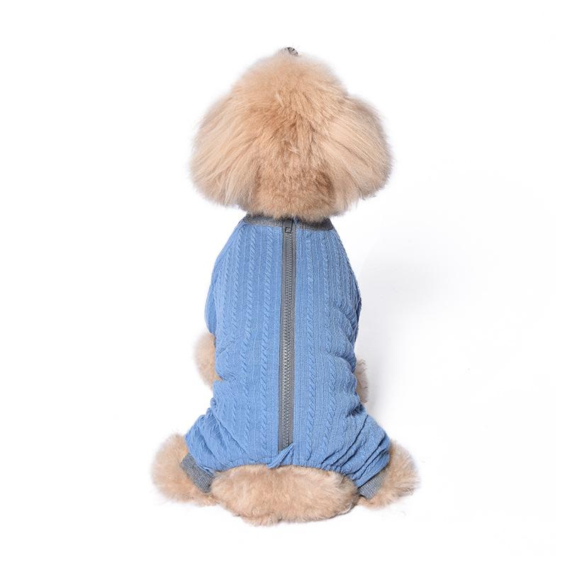 

Autumn and winter new pet clothes antibacterial fabric four-legged clothes zipper dog sweater knitted sweater L 4-5.5kg синій