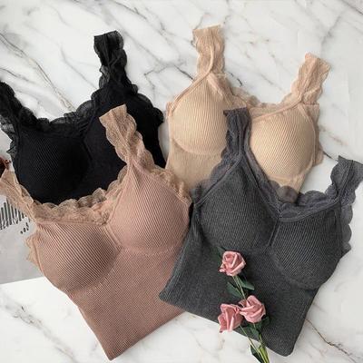 Women Thermal Vest Lace Trim Plush-lined V Neck Sleeveless Thread Solid Color Slim Fit Elastic with Chest Pads Layering Tank Top Bottoming Clothes