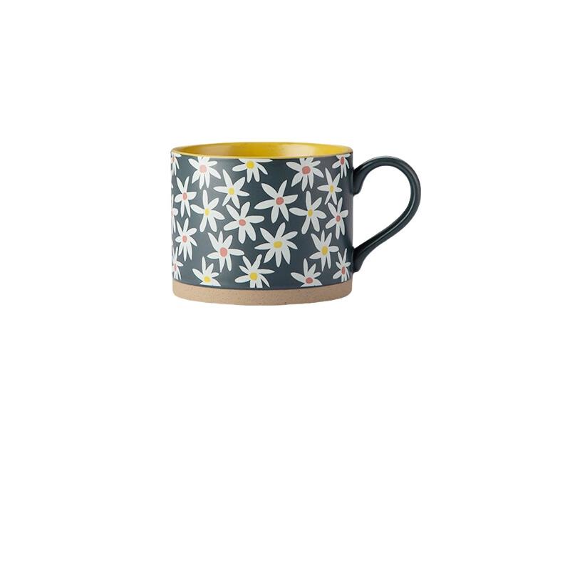 Daisy Flower Plastic Mug Set