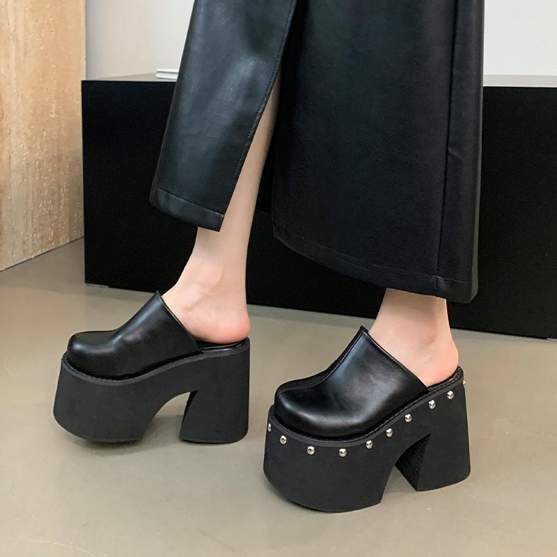 2025 Autumn and Winter New Fashion Versatile High Heel Muffin Thick Bottom Thick Heel Waterproof Table Rivet Bag Head Drag