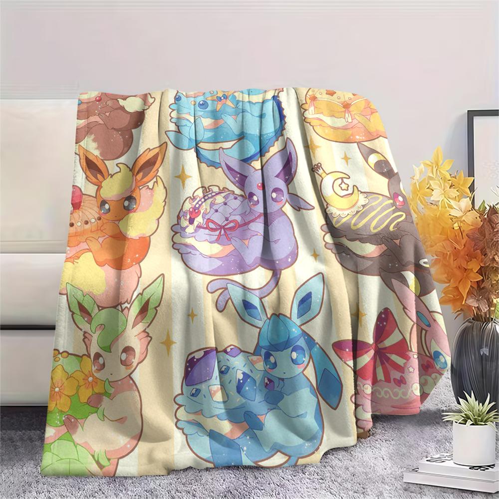 Coperta di Flanella con Fantasia Pokémon Eevee, Alta Qualità, Confortevole per Tutte le Stagioni, Decorazione per la Casa, Calore e Comfort, Perfetta per Regali.